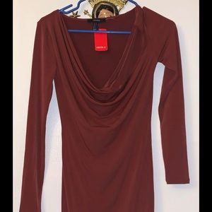 Low neck dress